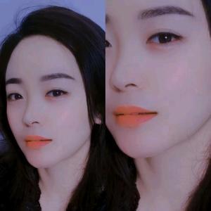 花丛中睡觉的猫咪头像